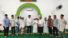 PT TIMAH Tbk serahkan aset bangunan Masjid Baiturahim yang terletak di kawasan Air Kantung Kecamatan Sungailiat Kabupaten Bangka (Dok. PT Timah)