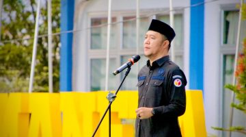 Ketua Bawaslu Babel Jadi Pembina Upacara di SMAN 3 Pangkalpinang, Tekankan Literasi Demokrasi Generasi Z