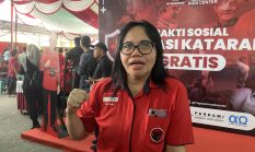 Anggota DPRD Babel Elvi Dianas Apresiasi Bakti Sosial Operasi Katarak Rudi Center dan PDI Perjuangan