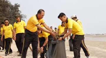Gelar Green Policing di Pasir Padi, Polda Babel Tegaskan Komitmen Jaga Aset Wisata dan Laut